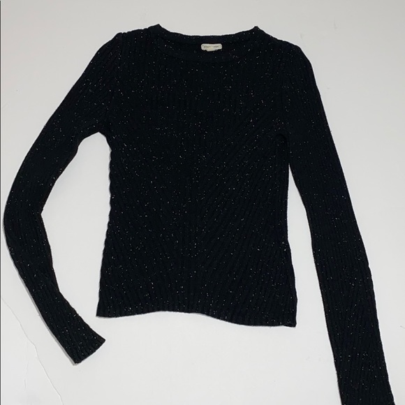 URBAN OUTFITTERS SWEATER - Picture 1 of 3